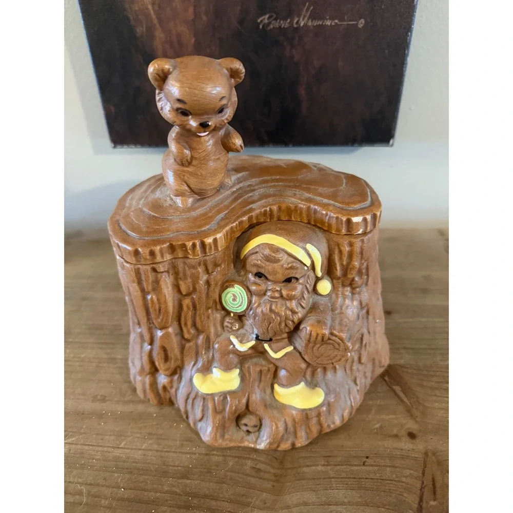 Vintage 1963 Twin Winton Bear Gnome Tree Stump Cookie Jar California USA Ceramic